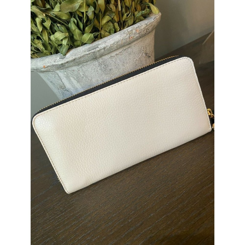 (Sold) COACH Accordion Whipstitch Leather Wallet - Picture 6 of 8